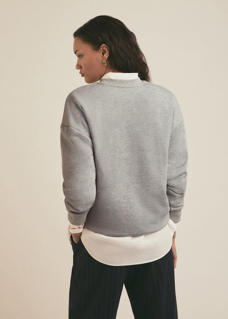 【GRAVER】22FW★ Elbow Leaf Smile Heart Sweatshirt GRAVER】22FW☆ Elbow Leaf Smile Heart Sweatshirt Amazon.co