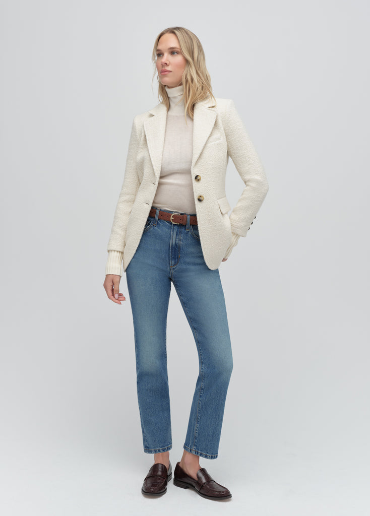 THE CITY BLAZER Favorite Daughter