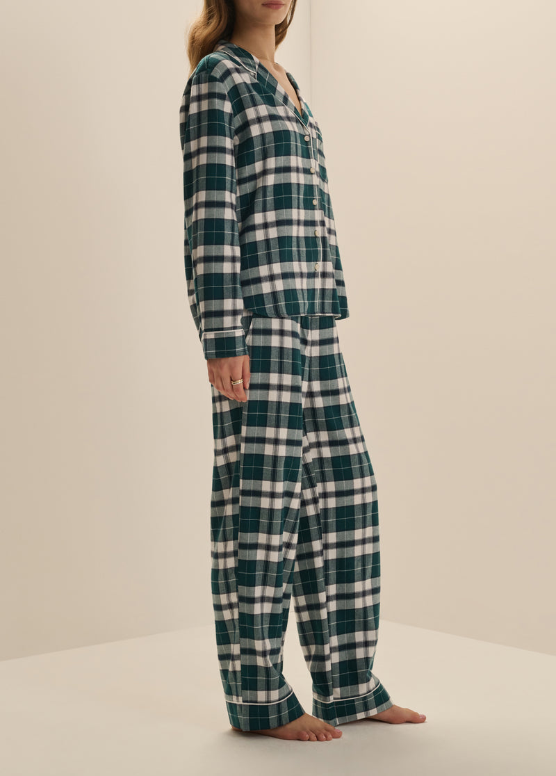 THE FAVORITE FLANNEL PJ SET