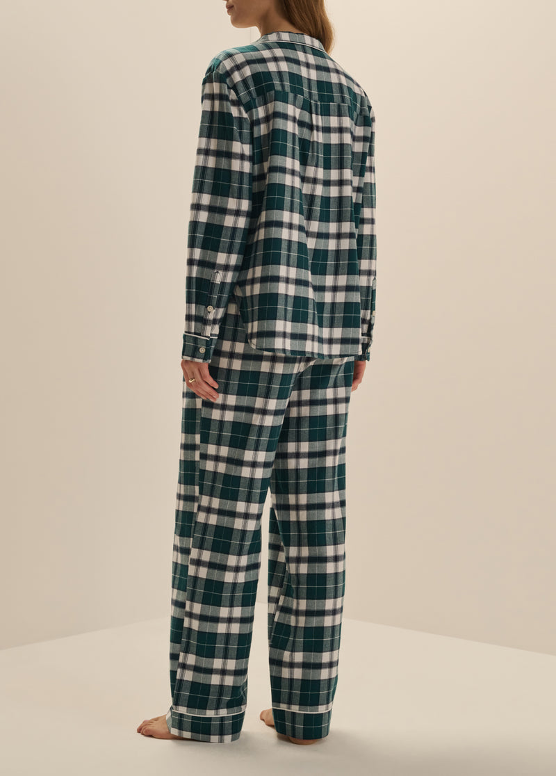 THE FAVORITE FLANNEL PJ SET