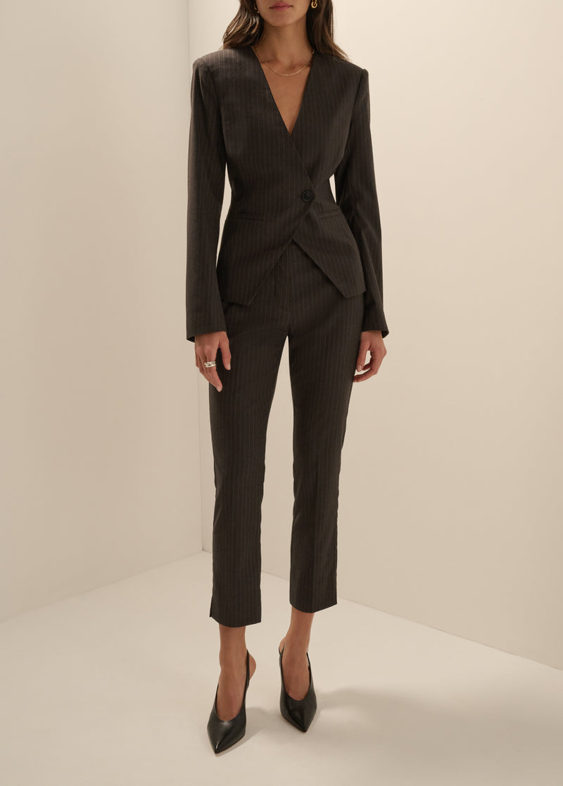 THE PETITE FAVORITE CIGARETTE PANT