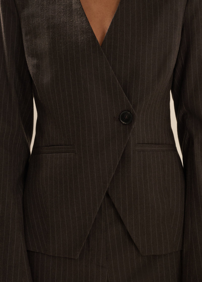 THE CROSBY BLAZER