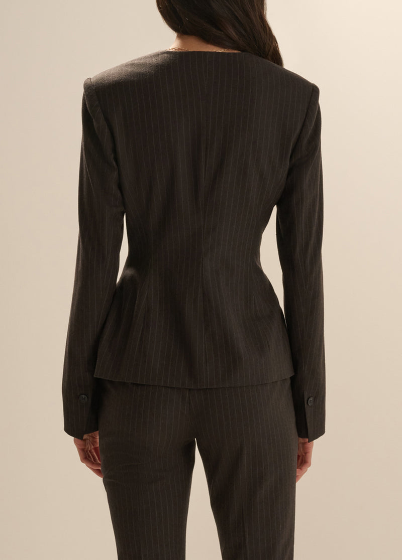 THE CROSBY BLAZER