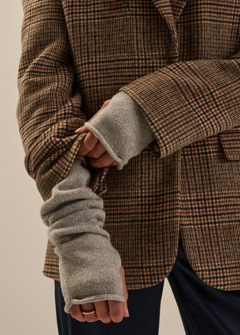 THE EVERYDAY ARMWARMER