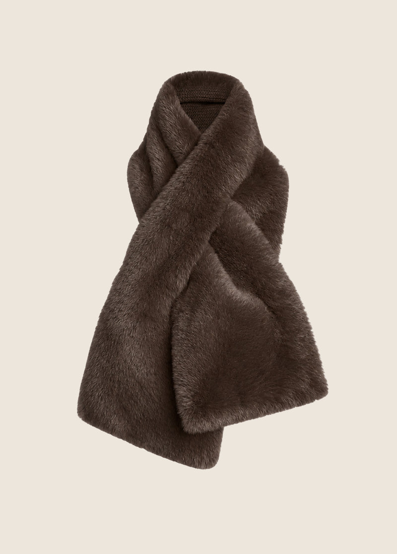 THE COZY LOOP SCARF
