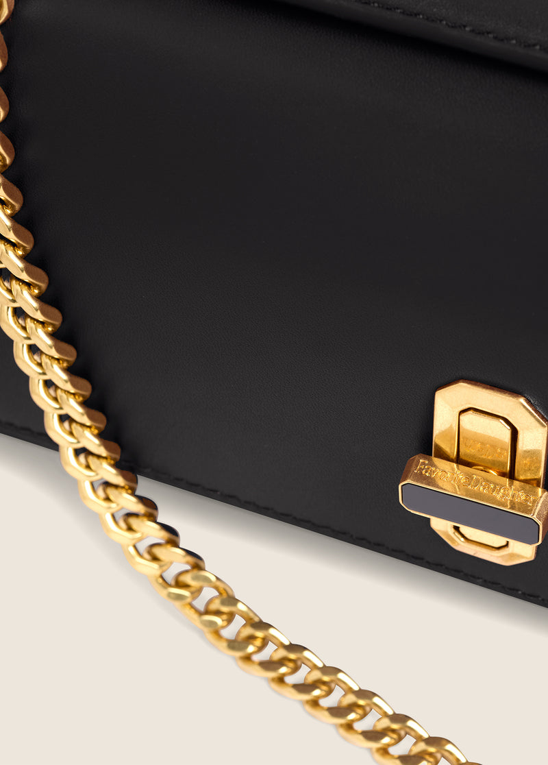 THE LEATHER HEIRLOOM CLUTCH
