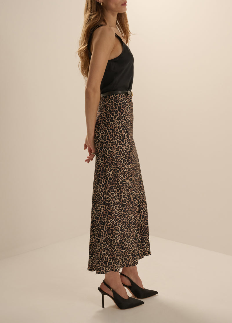 THE FAVORITE SKIRT
