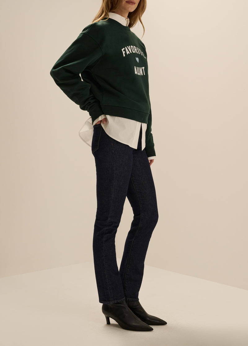 THE FAVORITE AUNT CLASSIC SWEATSHIRT