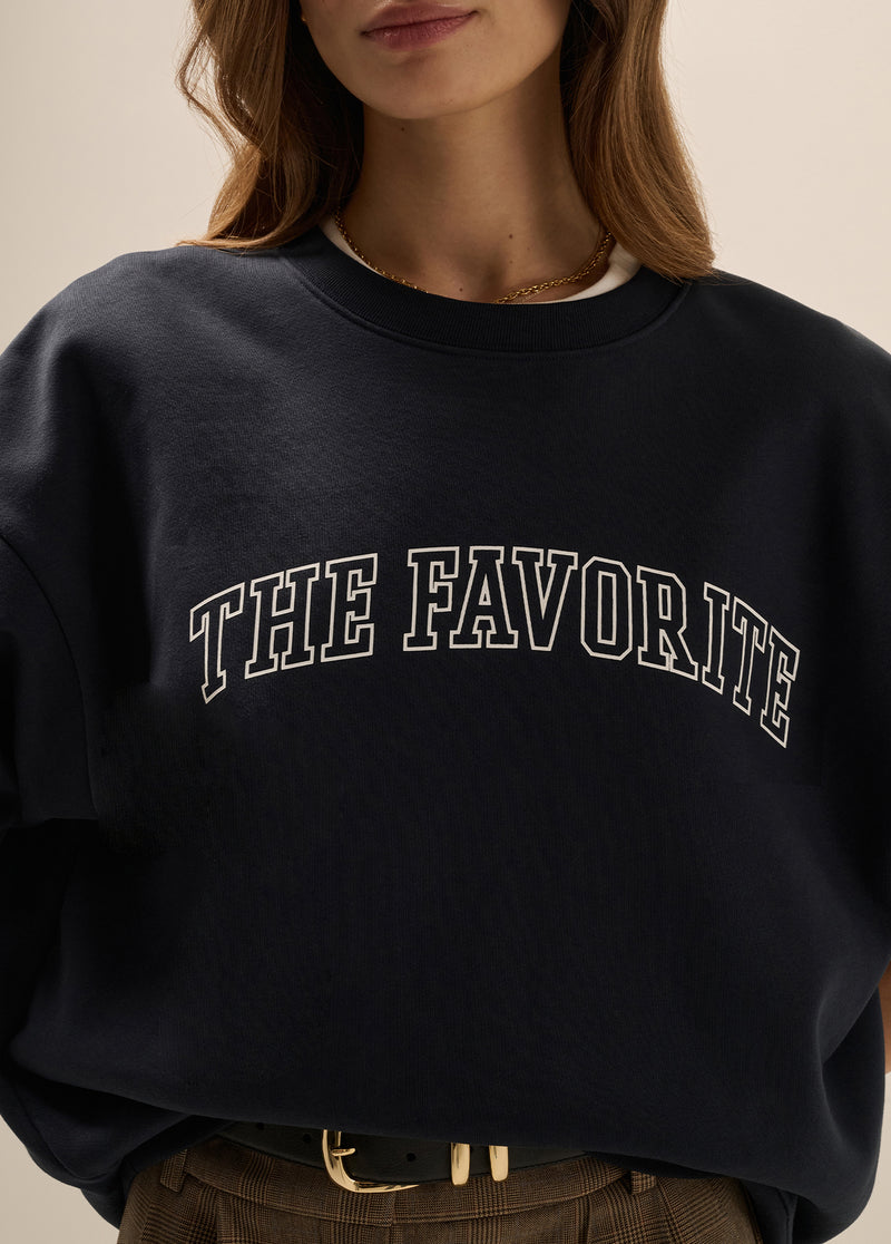 THE FAVORITE SWEATSHIRT