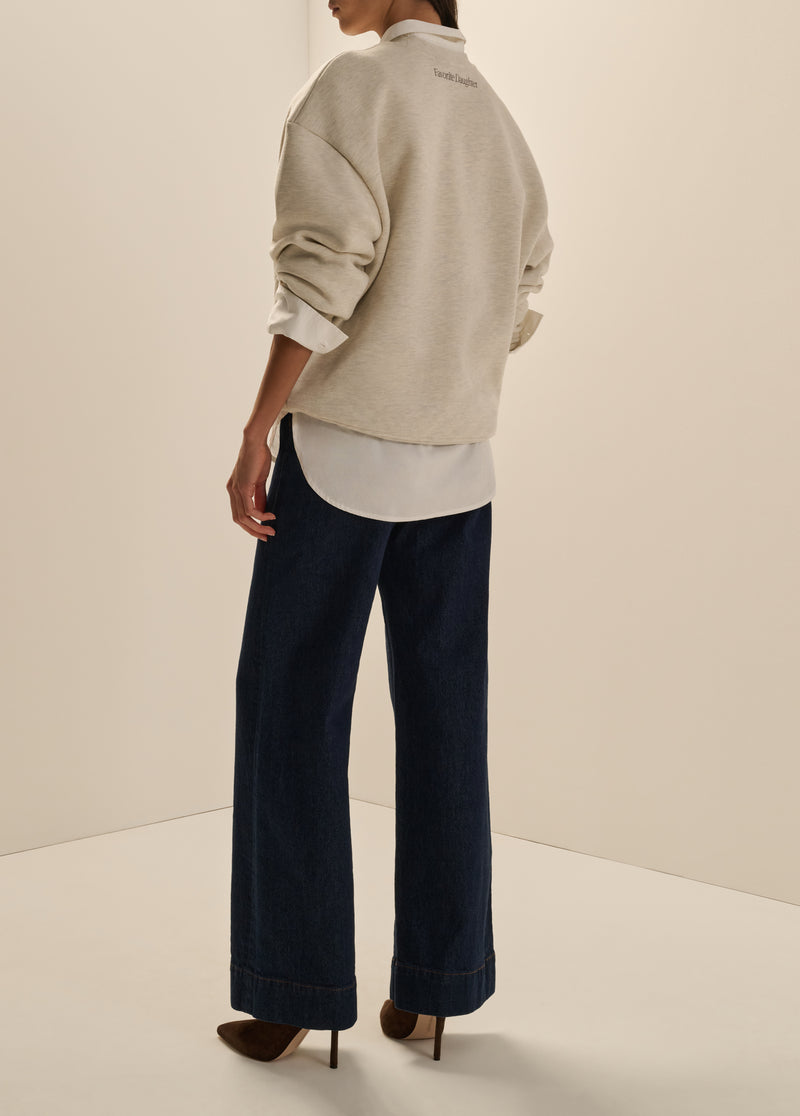 THE FAVORITE GRANDMA SWEATSHIRT