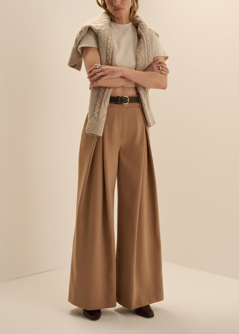 THE PETITE PLEATS FOR DAYS PANT