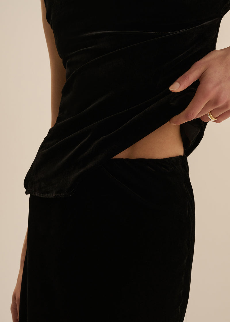 THE VELVET FAVORITE MAXI SKIRT