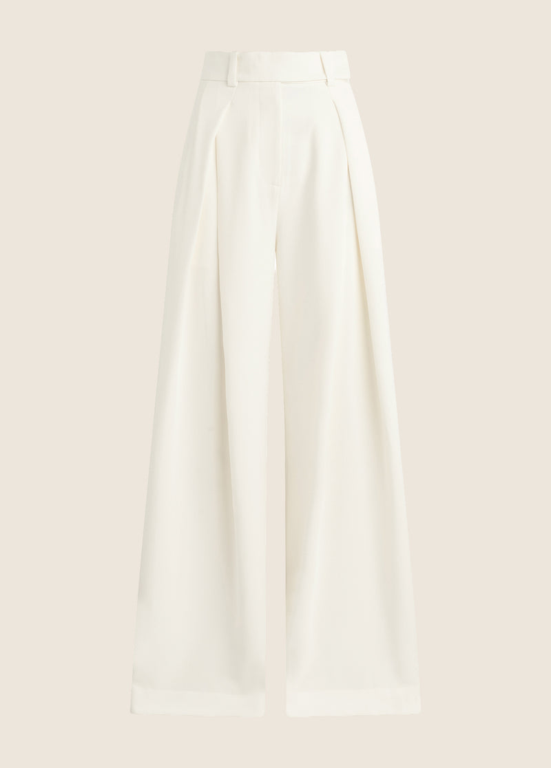 THE PETITE PLEATS FOR DAYS PANT