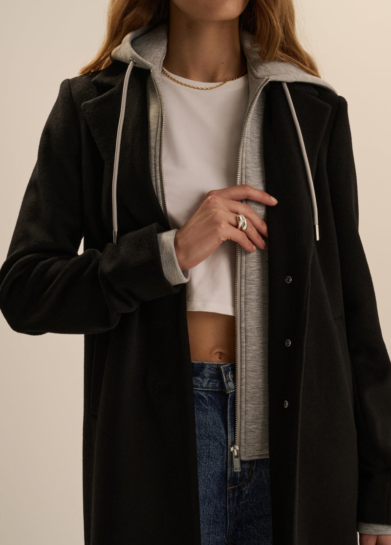 THE SPORT COAT