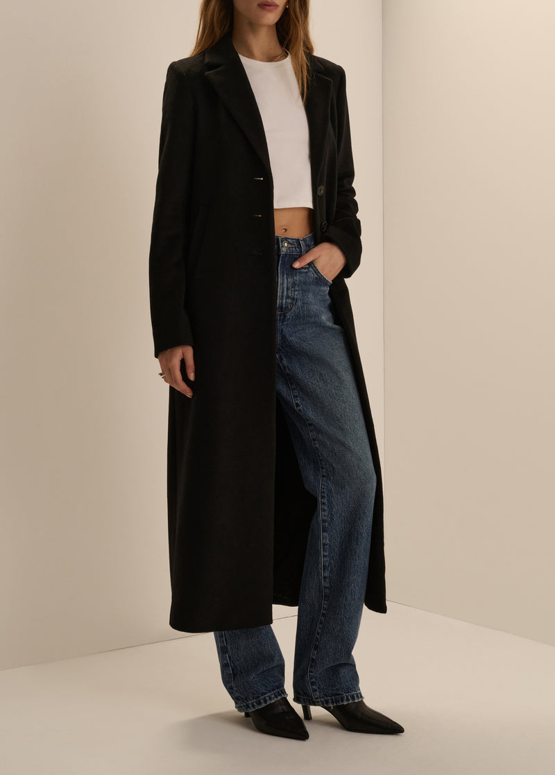 THE SPORT COAT