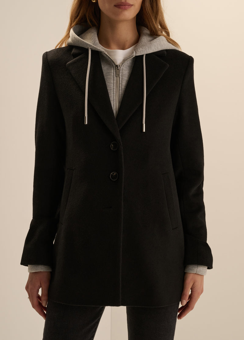 THE SHORT SPORT COAT