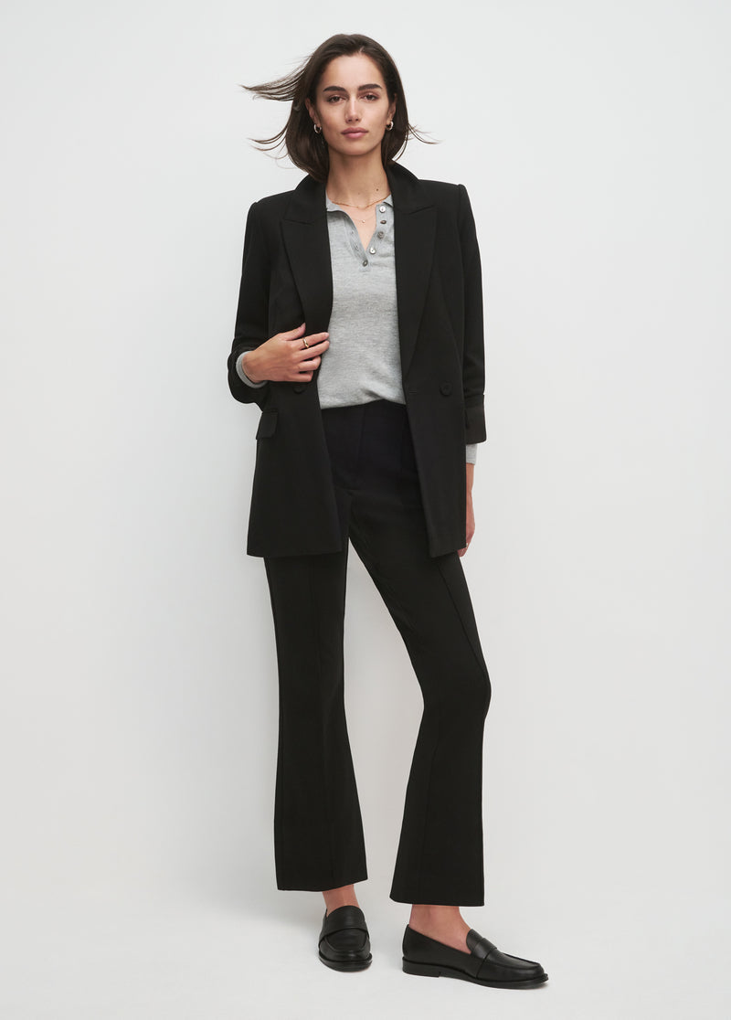 black ponte