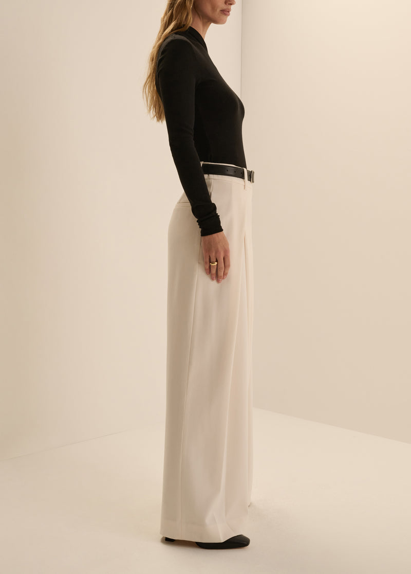 THE PETITE PLEATS FOR DAYS PANT