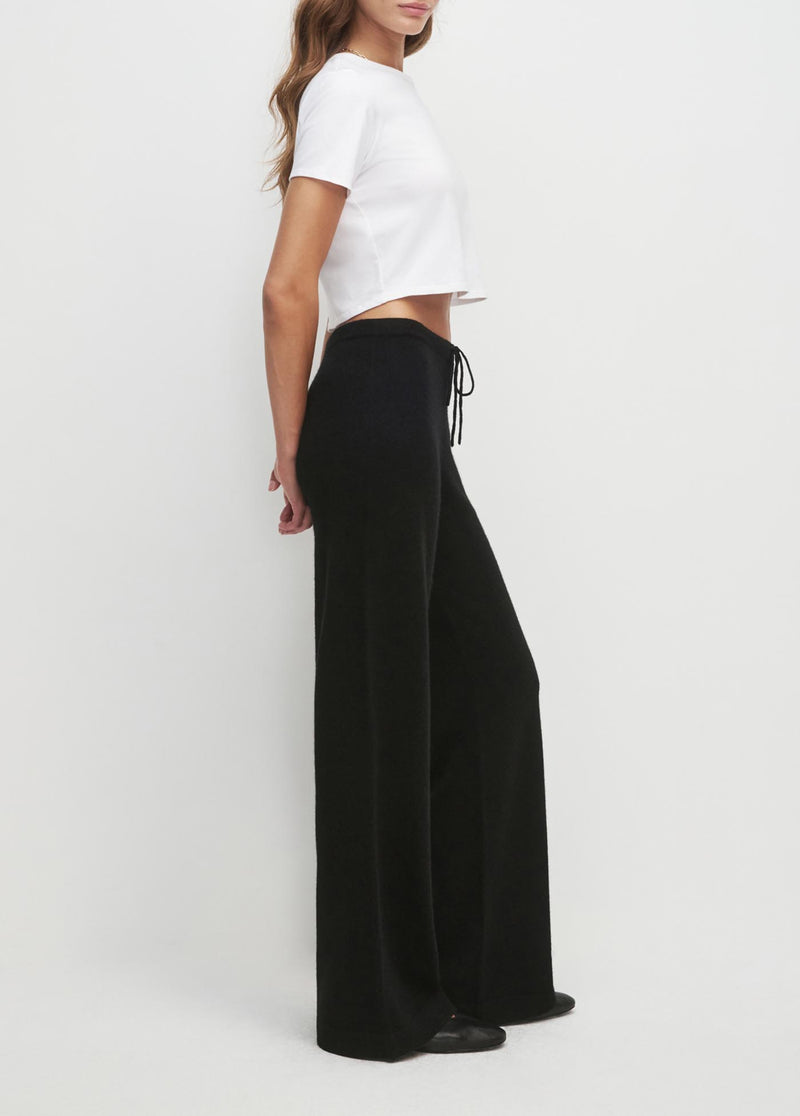 THE MINIMALIST PANT