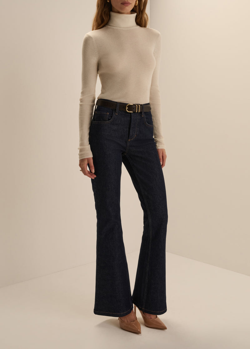 THE MAURICE MID RISE FLARE