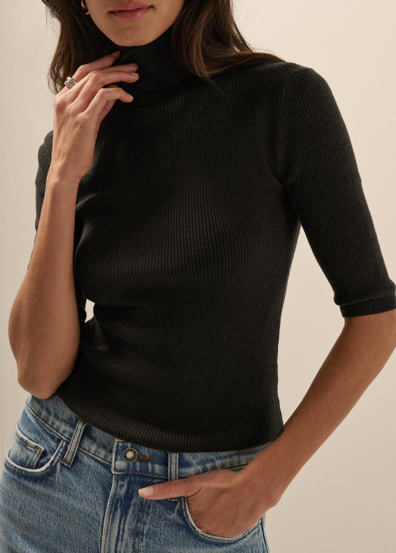 THE AMELIA TOP