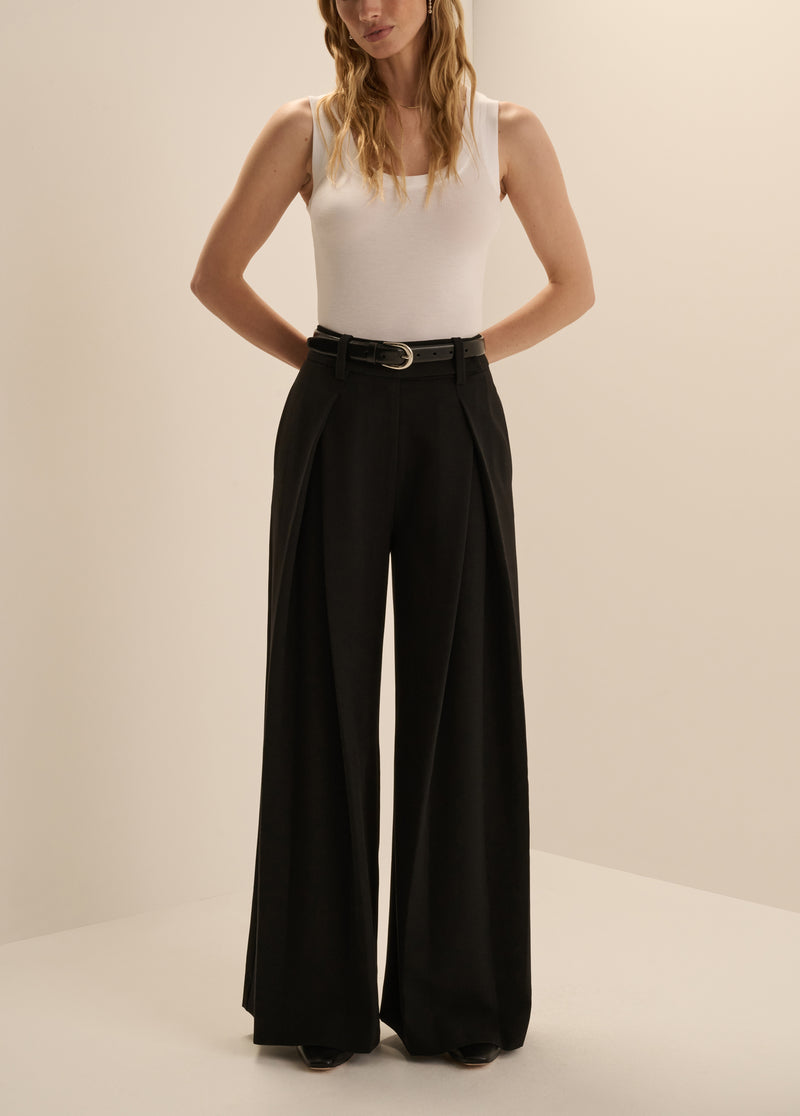 THE PETITE PLEATS FOR DAYS PANT