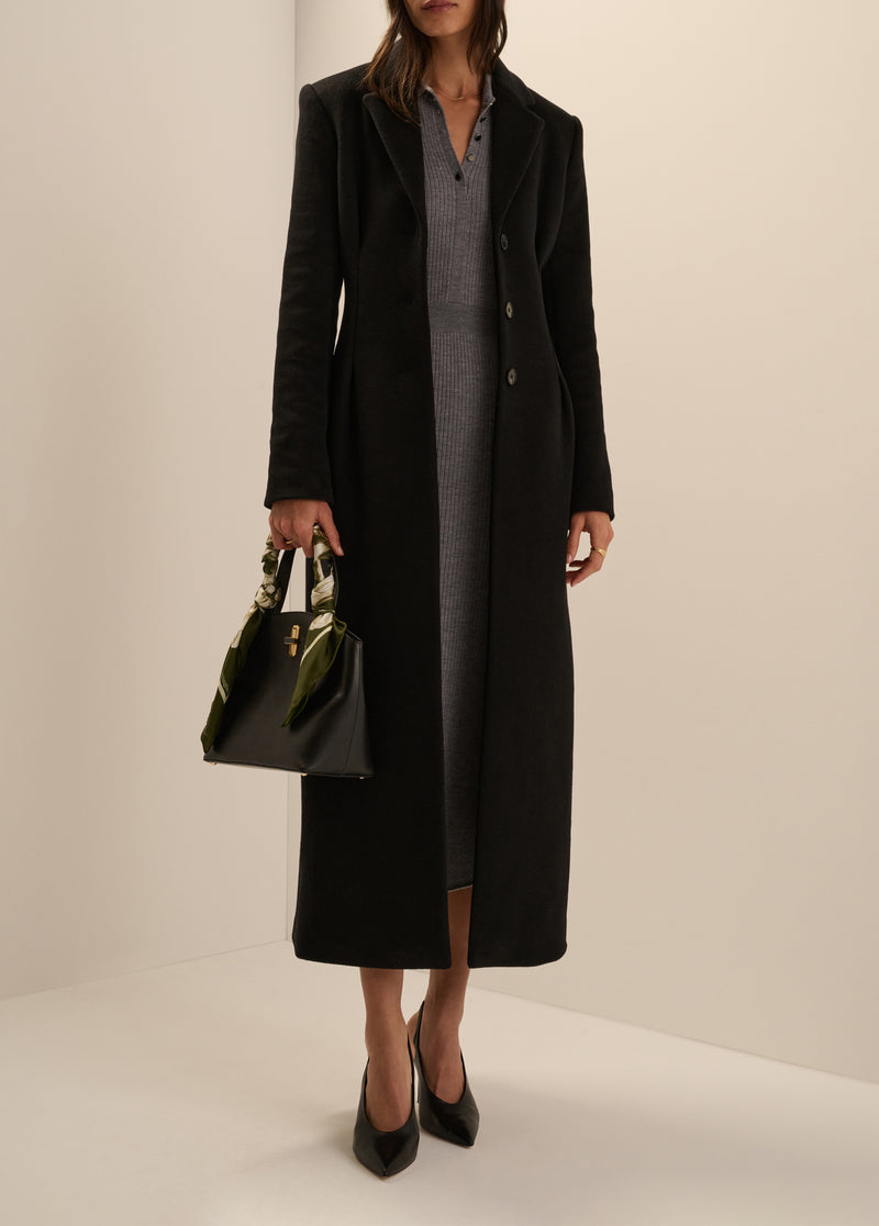 THE METROPOLITAN COAT