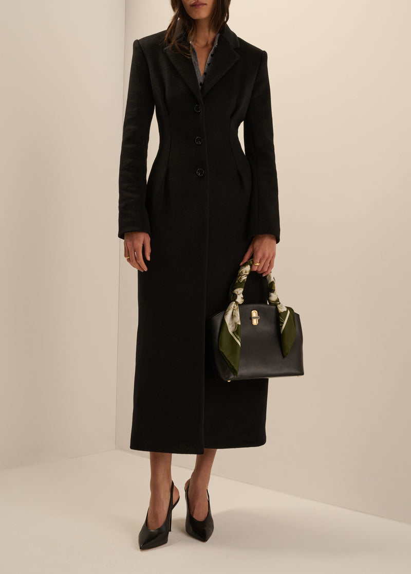 THE METROPOLITAN COAT
