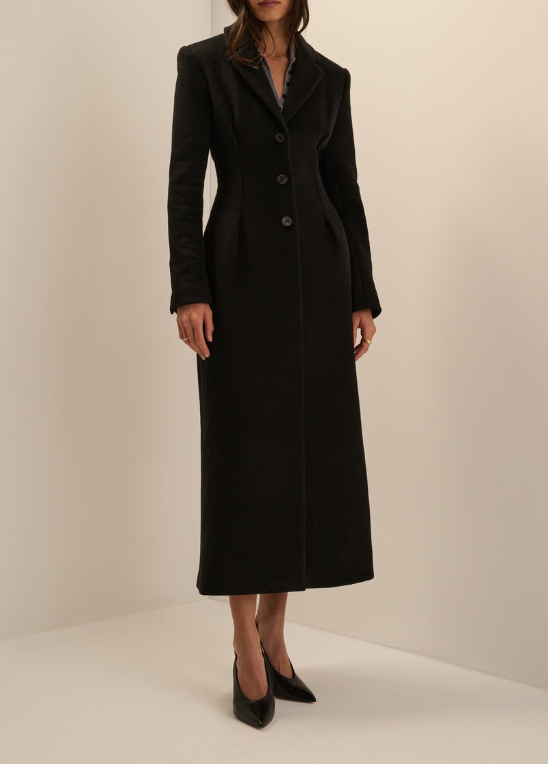 THE METROPOLITAN COAT
