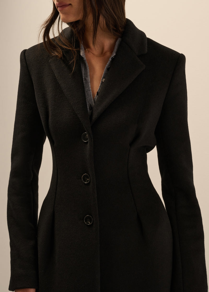 THE METROPOLITAN COAT