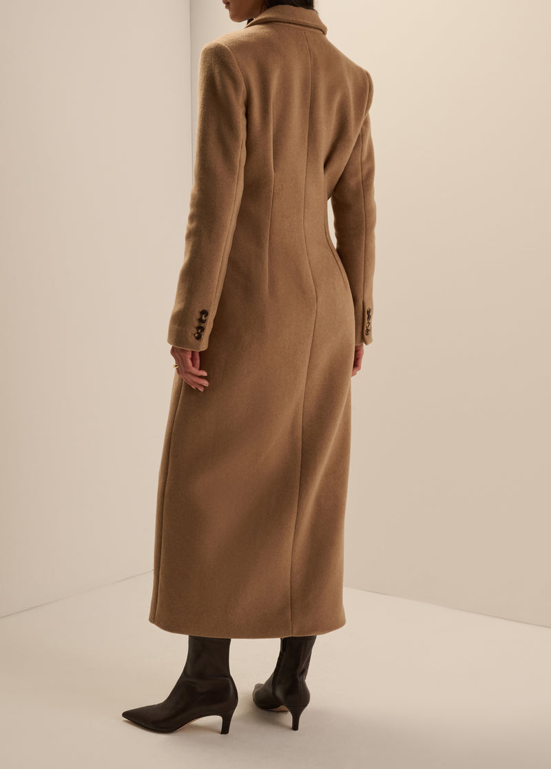 THE METROPOLITAN COAT