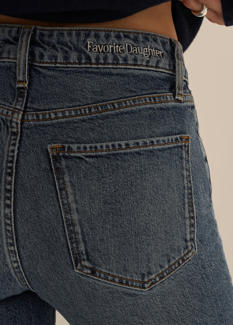 THE JEN MID RISE SLIM STRAIGHT
