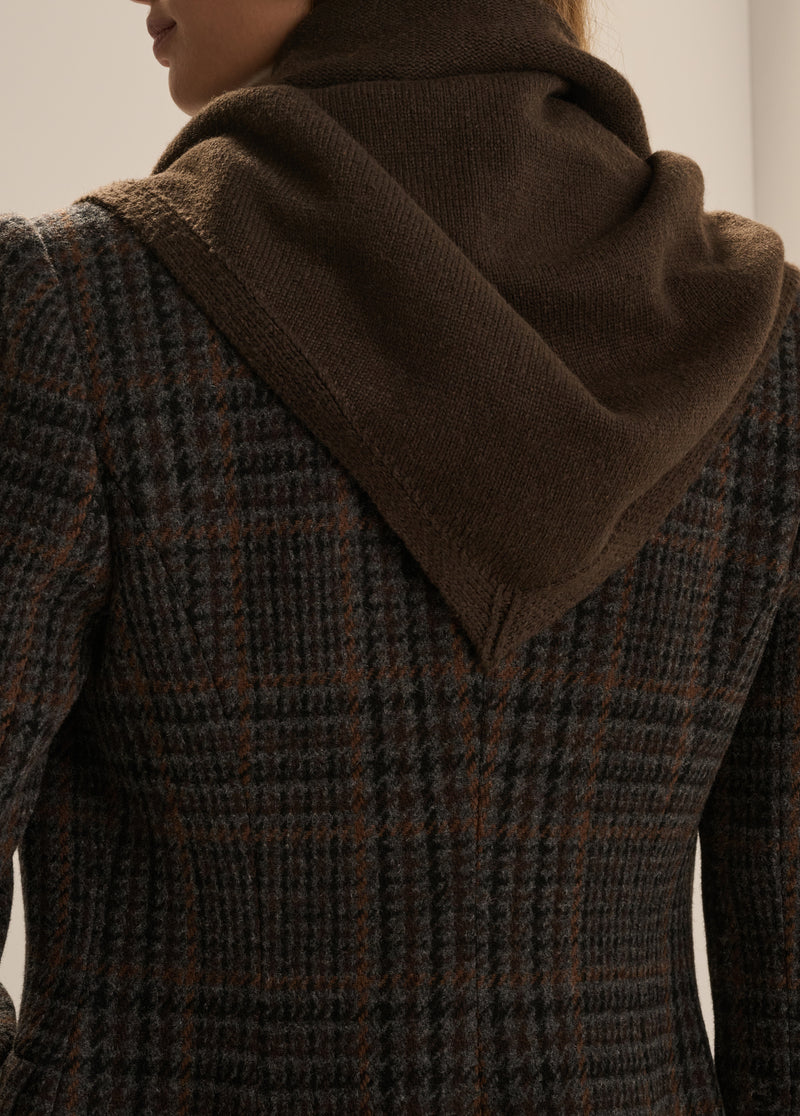 THE TRIANGLE SCARF