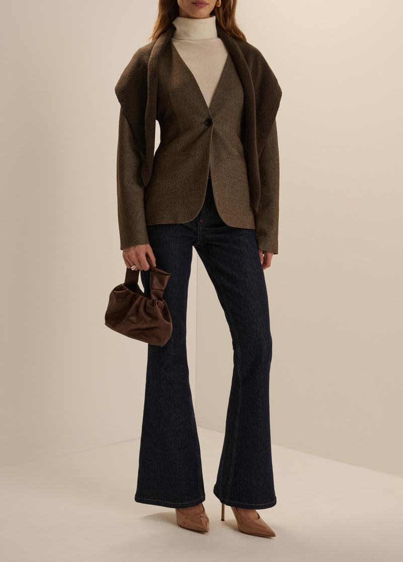 THE MAURICE MID RISE FLARE