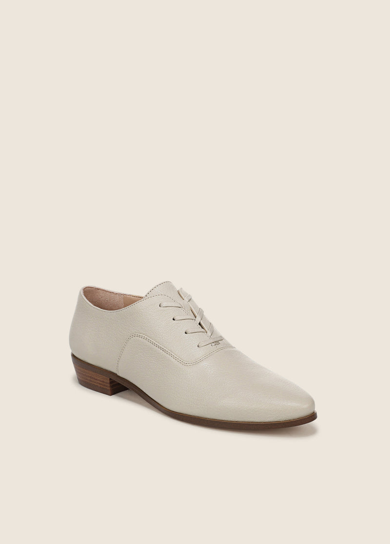 THE CALLIE OXFORD